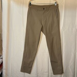 Lululemon Commission slim pants. Cropped trench color. Waist 32